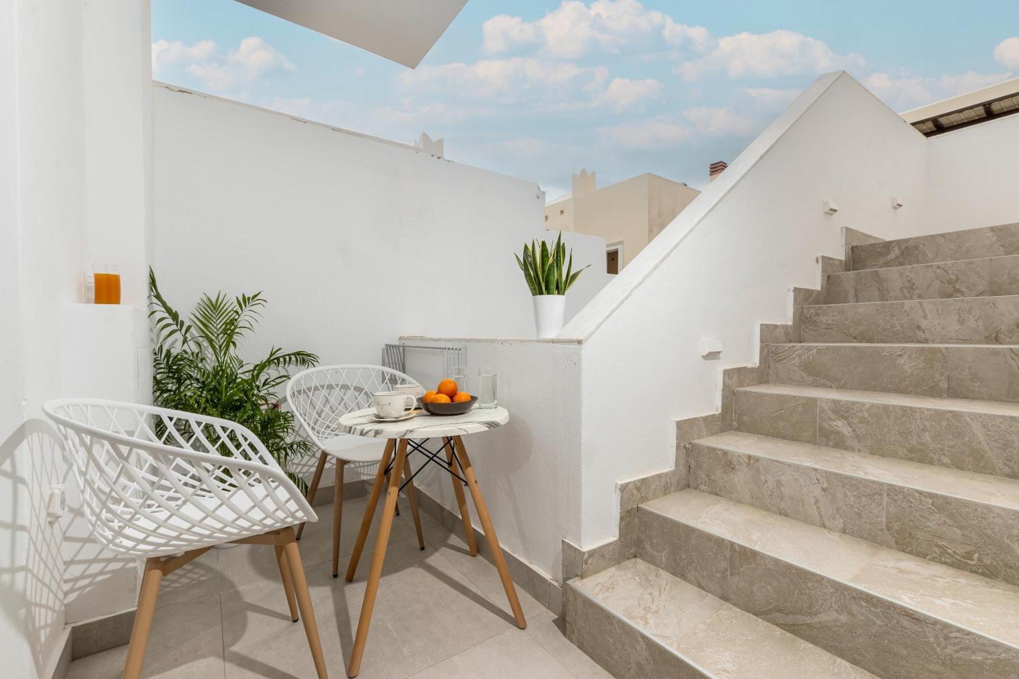 אפרטהוטל Naxos City Golden Bird'S מראה חיצוני תמונה