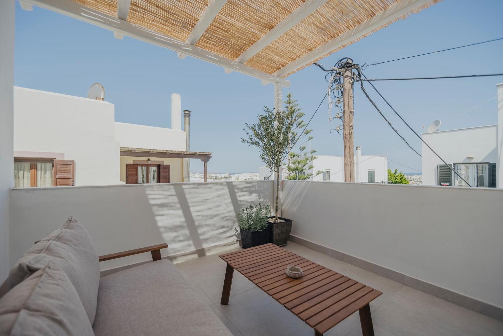 אפרטהוטל Naxos City Golden Bird'S מראה חיצוני תמונה