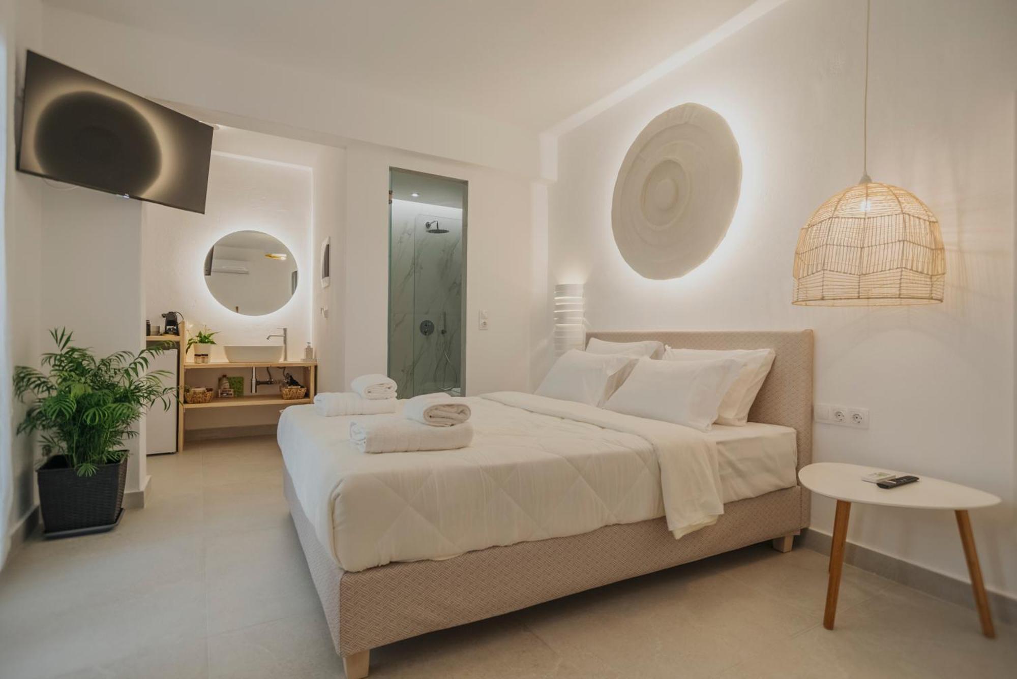 אפרטהוטל Naxos City Golden Bird'S מראה חיצוני תמונה